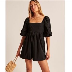 Abercrombie  and Fitch Romper w/ Pockets
